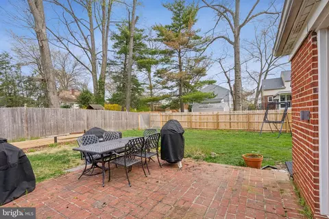 Exterior - 1009 Wayne Rd, Haddonfield, NJ 08033 photo 3 of 6