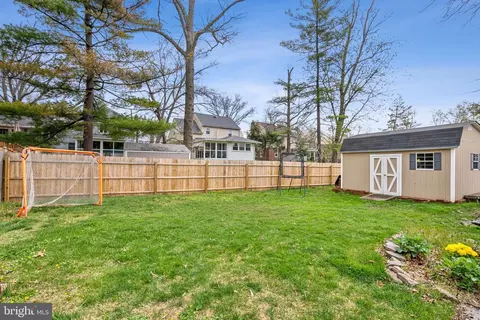 Exterior - 1009 Wayne Rd, Haddonfield, NJ 08033 photo 5 of 6