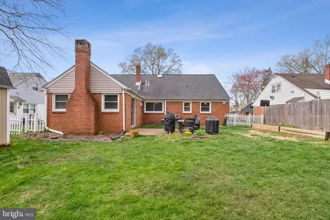 Exterior - 1009 Wayne Rd, Haddonfield, NJ 08033 photo 6 of 6