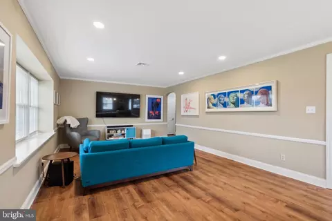 Living - 1009 Wayne Rd, Haddonfield, NJ 08033 photo 1 of 3
