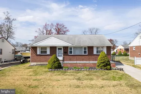 225 Lincoln Ave, Bellmawr, NJ 08031