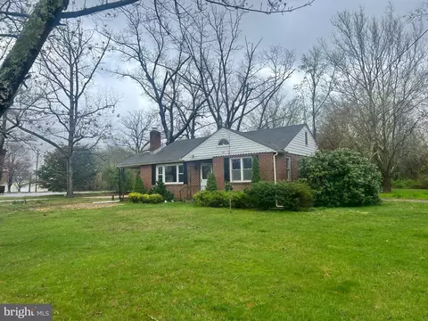 456 E Fleming Pike, Hammonton, NJ 08037