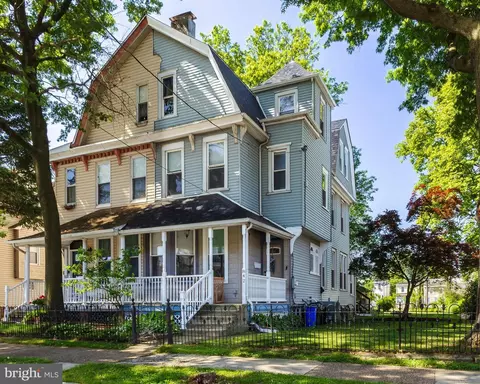 842 Monmouth St, Gloucester City, NJ 08030