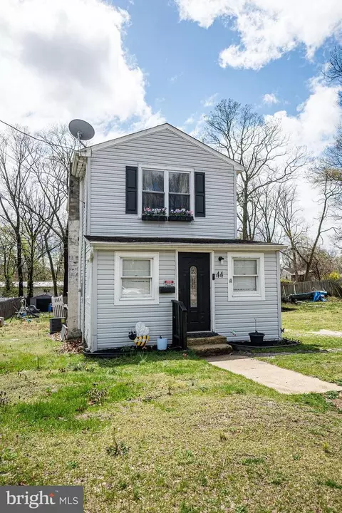 Exterior - 44 E 4th Ave, Pine Hill, NJ 08021 photo 2 of 7