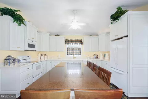 Kitchen - 624 Warwick Rd, Haddonfield, NJ 08033 photo 2 of 3