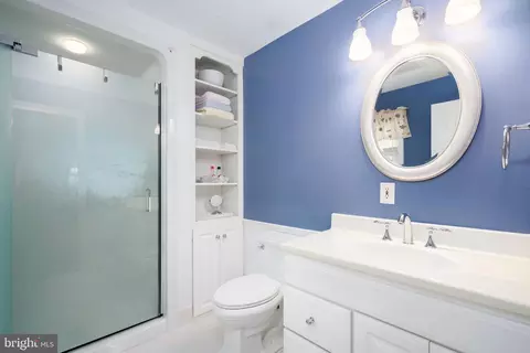 Bath - 624 Warwick Rd, Haddonfield, NJ 08033 photo 1 of 6