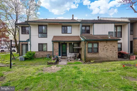 1202 Timber Crk, Lindenwold, NJ 08021