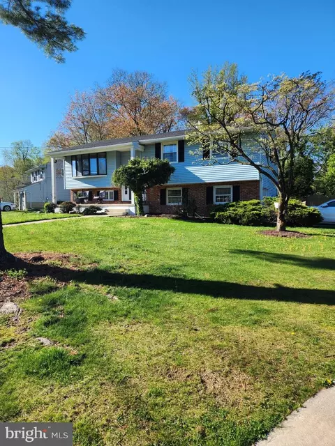 144 Dumas Rd, Cherry Hill, NJ 08003