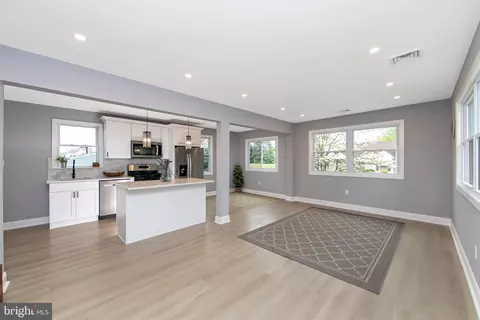 339 Bowers Ave, Runnemede, NJ 08078