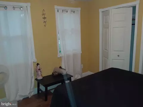 Bedroom - 108 Stone Rd, Laurel Springs, NJ 08021 photo 5 of 9
