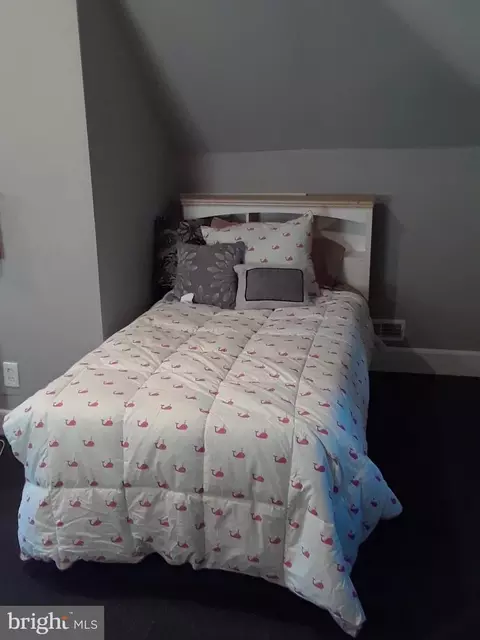 Bedroom - 108 Stone Rd, Laurel Springs, NJ 08021 photo 2 of 9