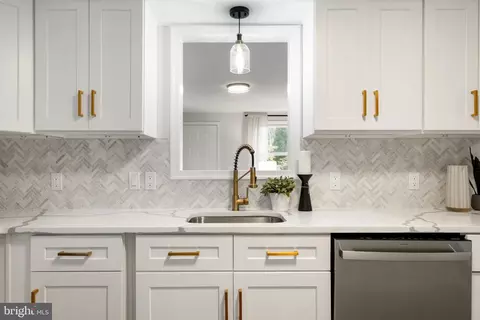 Kitchen - 10 W 6th Ave, Pine Hill, NJ 08021 photo 3 of 4