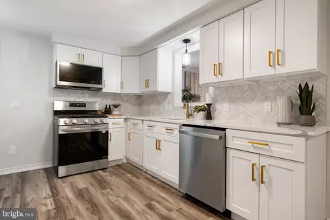 Kitchen - 10 W 6th Ave, Pine Hill, NJ 08021 photo 2 of 4