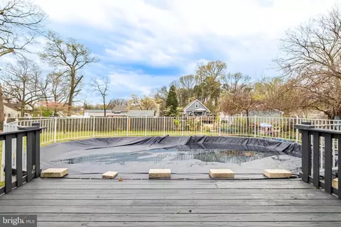 Exterior - 10 W 6th Ave, Pine Hill, NJ 08021 photo 7 of 13