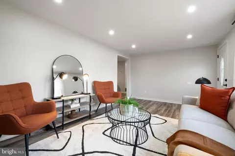 Living - 10 W 6th Ave, Pine Hill, NJ 08021 photo 3 of 11