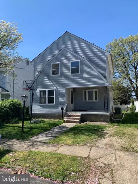 69 Knight Ave, Runnemede, NJ 08078
