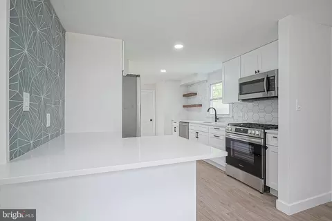 224 Van Horn Ave, Clementon, NJ 08021