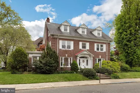 900 Park Ave, Collingswood, NJ 08108