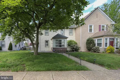 304 Haakon Rd, Brooklawn, NJ 08030