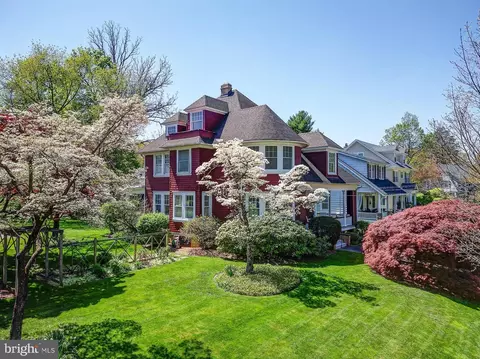 240 Mountwell Ave, Haddonfield, NJ 08033