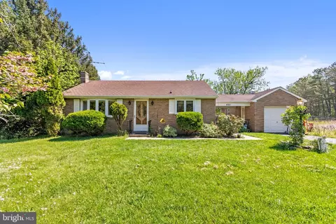 482 3rd St, Atco, NJ 08004