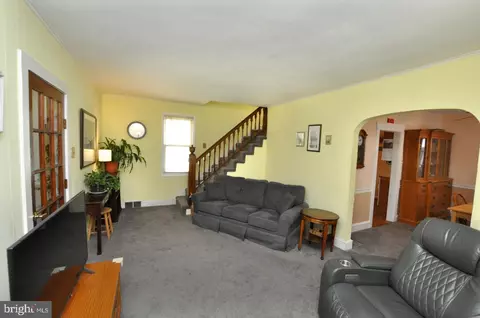 Living - 116 E Cedar Ave, Haddon Township, NJ 08107 photo 2 of 5