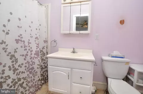 Bath - 116 E Cedar Ave, Haddon Township, NJ 08107 photo 1 of 3