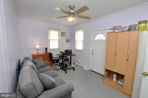 Living - 116 E Cedar Ave, Haddon Township, NJ 08107 photo 4 of 5