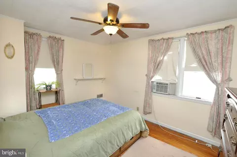 Bedroom - 116 E Cedar Ave, Haddon Township, NJ 08107 photo 1 of 3