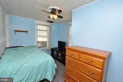 Bedroom - 116 E Cedar Ave, Haddon Township, NJ 08107 photo 3 of 3