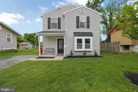 107 E Crestwood Ave, Somerdale, NJ 08083