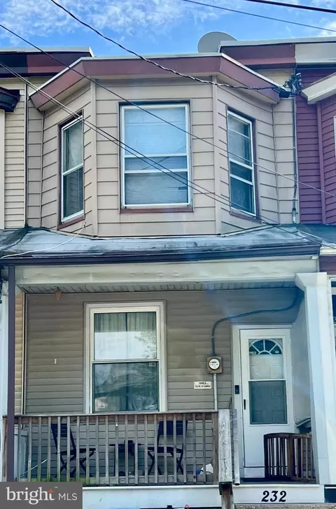 232 Salem St, Gloucester City, NJ 08030