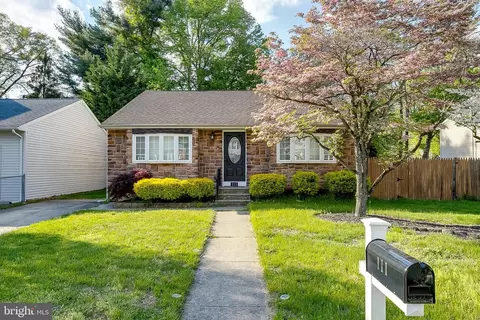 111 Wellington Ave, Stratford, NJ 08084