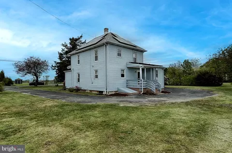 Exterior - 552 Spring Rd, Hammonton, NJ 08037 photo 7 of 8