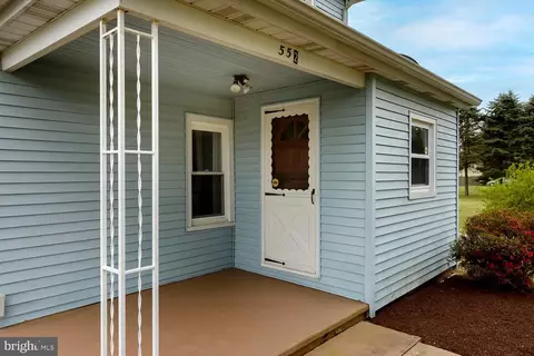 Exterior - 552 Spring Rd, Hammonton, NJ 08037 photo 2 of 8