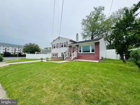 1488 Chestnut Ave, Gloucester City, NJ 08030