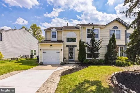 160 Crossing Way, Clementon, NJ 08021