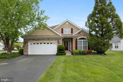 357 Bittlewood Ave, Berlin, NJ 08009