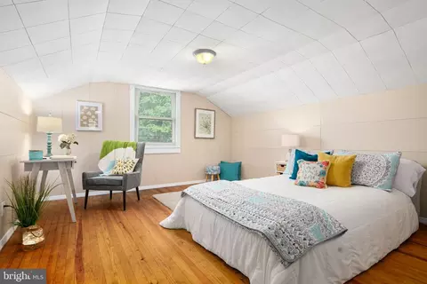 Bedroom - 1236 Wayne Rd, Haddonfield, NJ 08033 photo 3 of 5