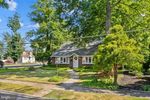 Exterior - 1236 Wayne Rd, Haddonfield, NJ 08033 photo 8 of 9