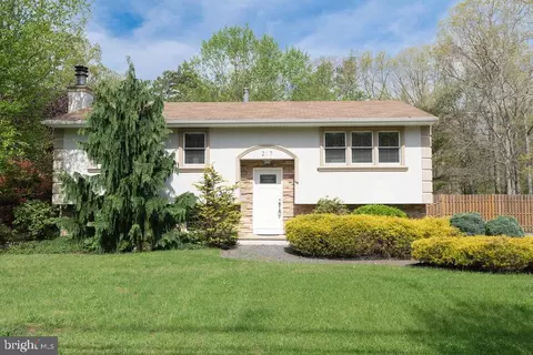 217 Spring Garden Rd, Hammonton, NJ 08037