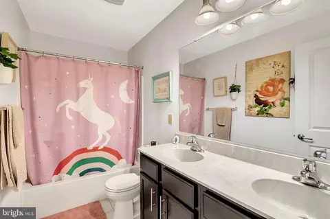 Bath - 31 Rowand Way E, Clementon, NJ 08021 photo 2 of 2