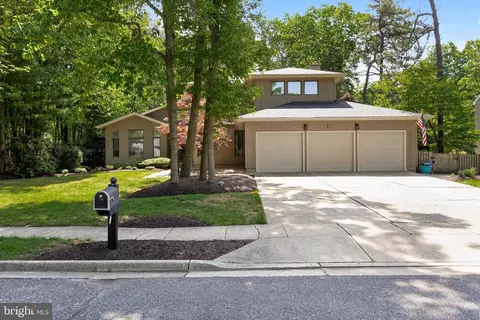 21 Las Brisas Blvd, Voorhees, NJ 08043