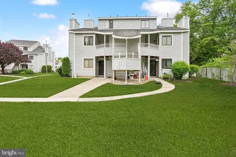 4002 Tracy Ct, Voorhees, NJ 08043