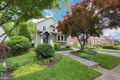 1116 Sycamore St, Haddon Heights, NJ 08035