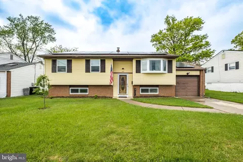 321 Chester Ave, Bellmawr, NJ 08031