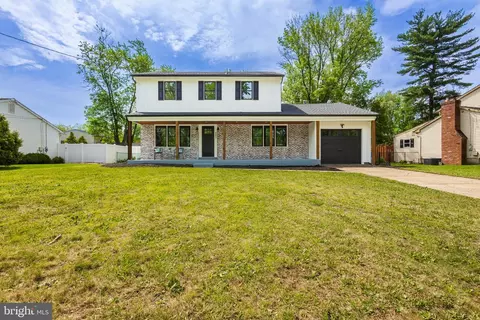 402 Morris Dr, Cherry Hill, NJ 08003
