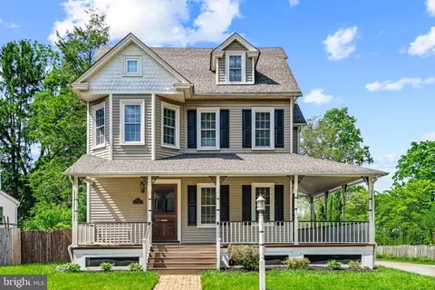 213 E Park Ave, Haddonfield, NJ 08033