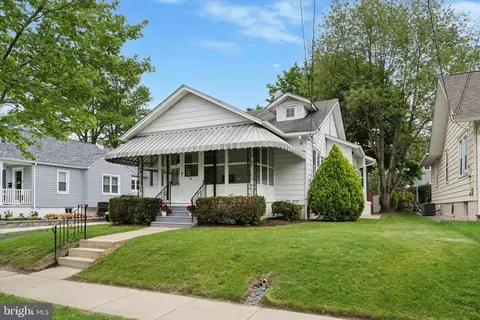 12 E Collingswood Ave, Haddon Township, NJ 08107