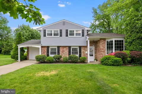 1009 E Tampa Ave, Cherry Hill, NJ 08034
